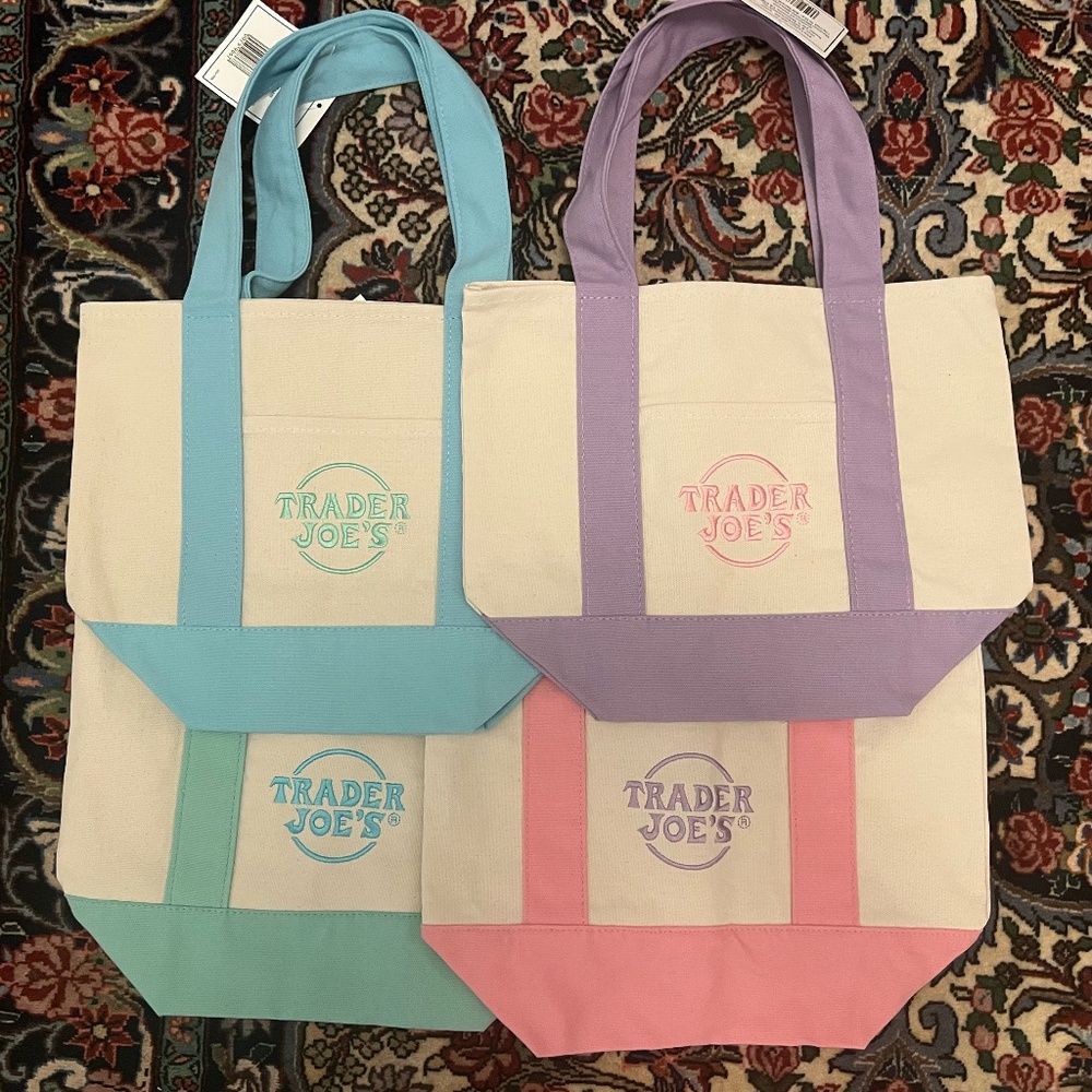 TRADER JOE'S MINI PASTEL CANVAS TOTE BAG SET OF 4 NWT SPRING 2025 LIMITED